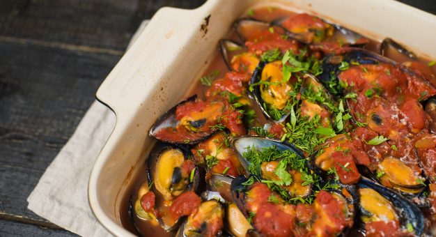 Curry roasted mussels